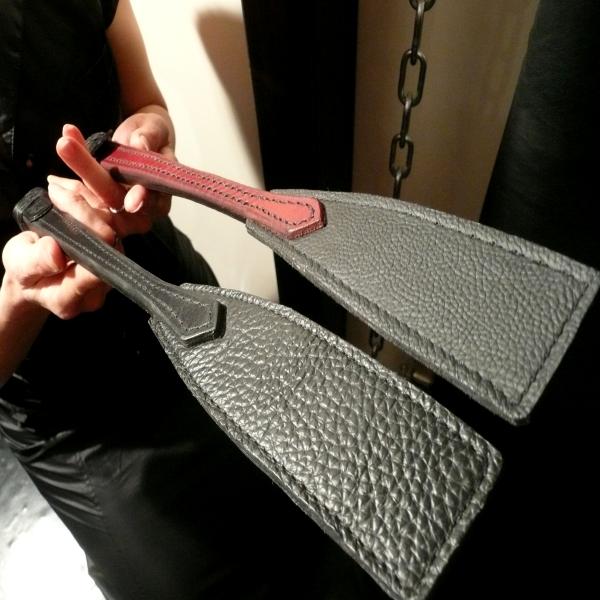 MCHURT - SORT DUNGEON RIDEPISK